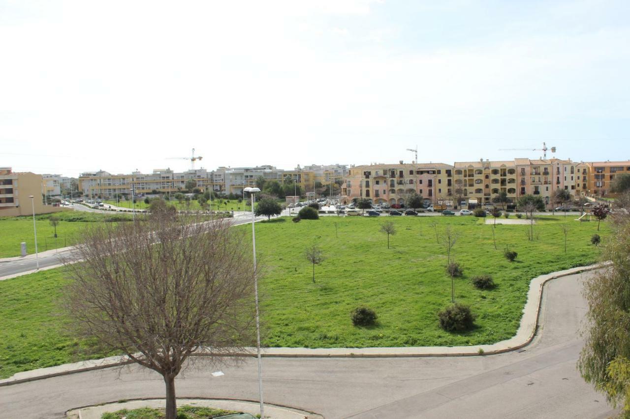 مبيت وإفطار كوارتو سانتيلينا Giardini E Mare المظهر الخارجي الصورة